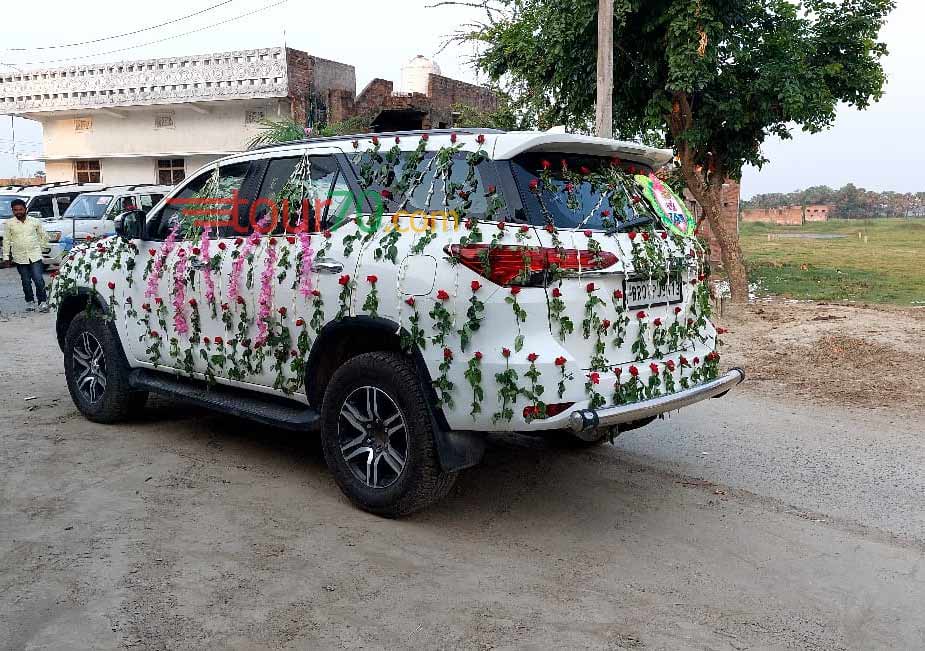 Wedding car in Siwan Toyota Fortuner